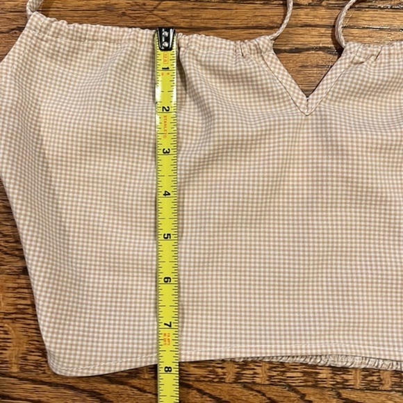 NWOT TAN GINGHAM HALTER CROP TOP - LE LIS SIZE S - Picture 8 of 12
